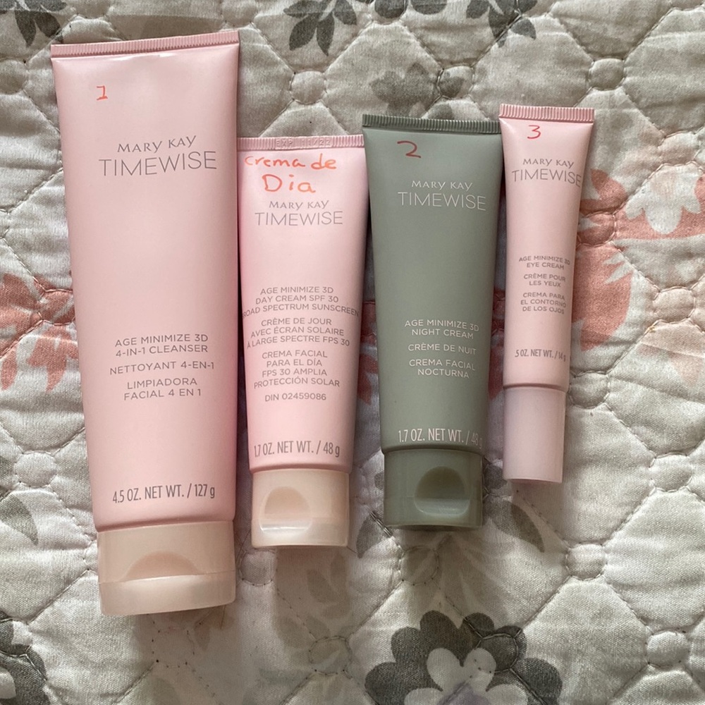 Mary Kay Skincare | Timewise Miracle Set 3d - Picture 6 of 6